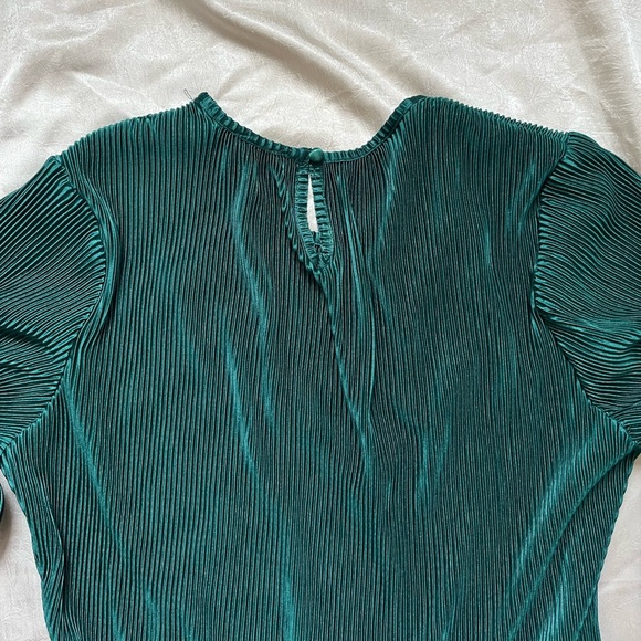 TCEC Green Ribbed Peplum Blouse - Picture 7 of 8